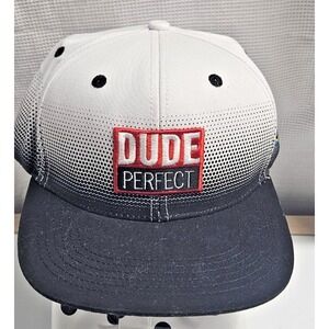 Dude Perfect Hero Tour cap 6 Panels adjustable one size-NEW
